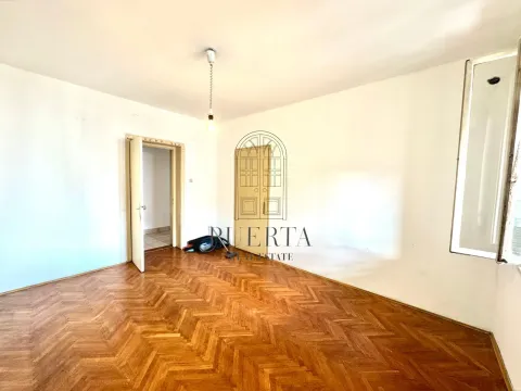 Prodaja, dvosoban stan, 90m², Centar, Podgorica - image 14