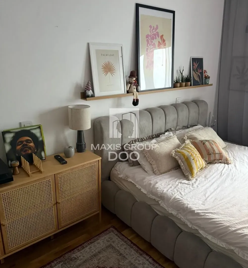 Sale, two bedroom apartment, 57m², Južni Bulevar, Vračar Sve Podlokacije