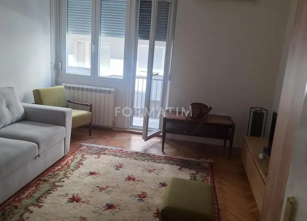 Izdavanje, jednosoban stan, 40m², Vračar Centar, Vračar Sve Podlokacije