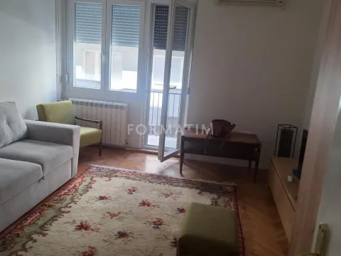 Stan in Vračar Centar