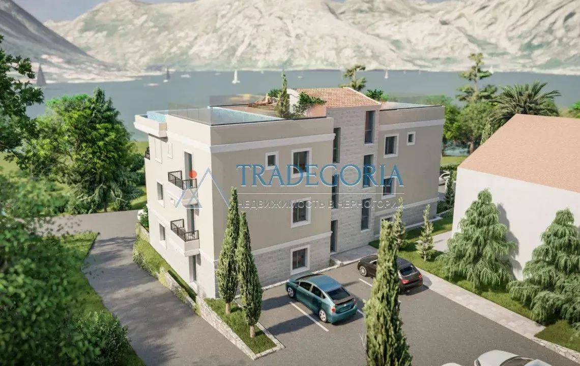 Prodaja, trosoban stan, 187m², Dobrota, Kotor