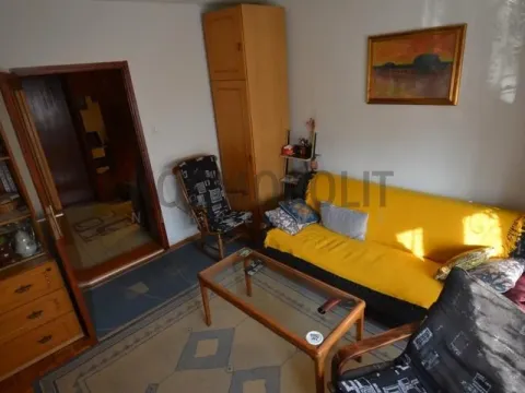 Sale, house, 74m², Čubura, Beograd - image 2