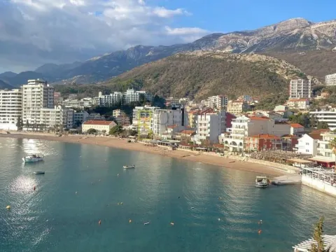 Prodaja, dvosoban stan, 97m², Rafailovići, Budva