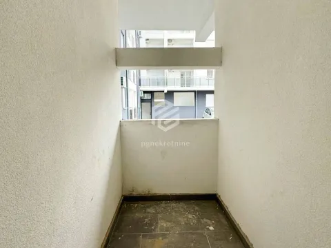 Izdavanje, dvosoban stan, 63m², Zagorič, Podgorica - image 15