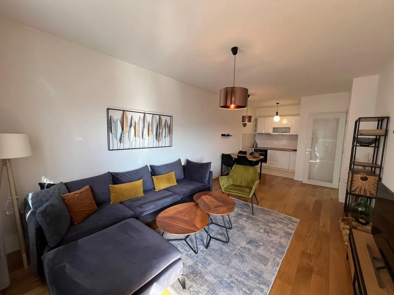 Prodaja, jednosoban stan, 49m², Central Point, Podgorica