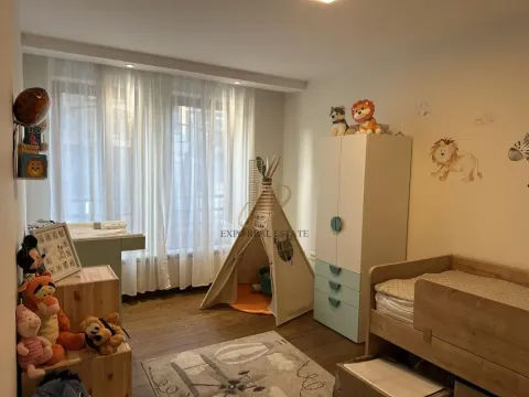 Prodaja, četvorosoban stan, 115m², Južni Bulevar, Vračar Sve Podlokacije - image 17