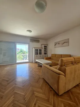 Rent, three bedroom apartment, 130m², Preko Morače, Podgorica - image 5