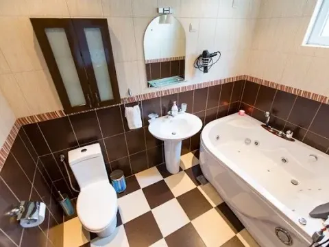 Sale, three bedroom apartment, 90m², Petrovac, Budva - image 13