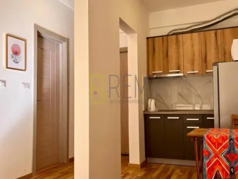 Prodaja, garsonjera, 28m², Bečići, Budva - image 2