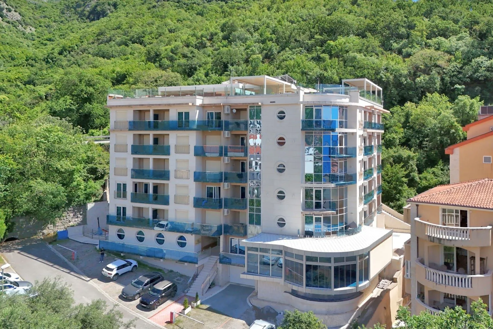 Prodaja, trosoban stan, 110m², Pržno, Budva