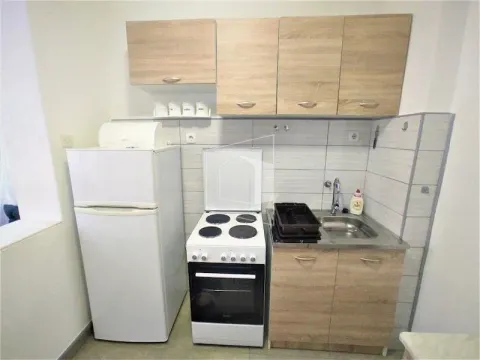 Rent, apartment, 26m², Stari Aerodrom, Podgorica - image 5