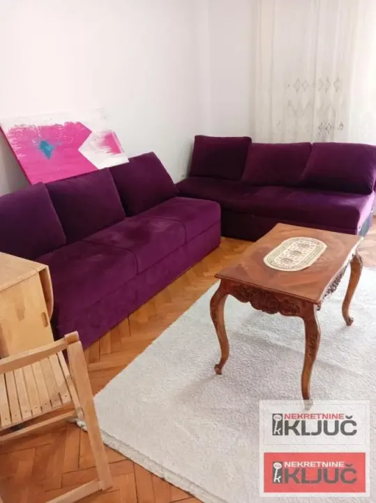 Izdavanje, garsonjera, 33m², Spens, Novi Sad Sve Podlokacije