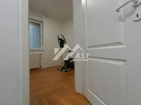 Izdavanje, trosoban stan, 60m², Nova Detelinara, Novi Sad Sve Podlokacije - image 8