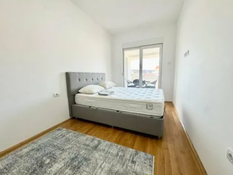 Izdavanje, dvosoban stan, 75m², Ljubović, Podgorica - image 6