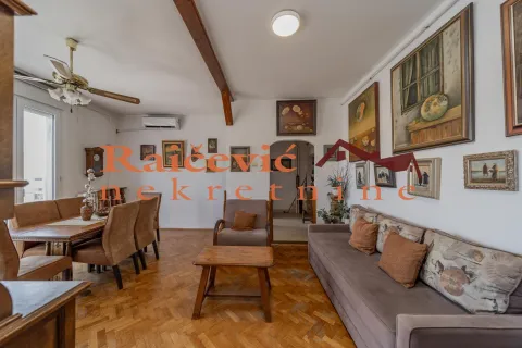 Sale, two bedroom apartment, 68m², Zemun Centar, Zemun Sve Podlokacije - image 5