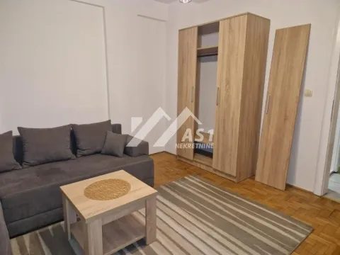 Izdavanje, stan, 25m², Adamovićevo Naselje, Novi Sad Sve Podlokacije - image 2