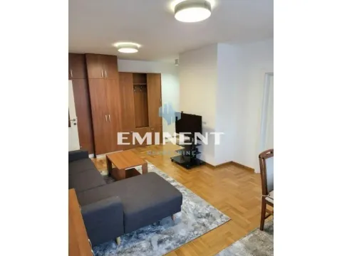 Izdavanje, trosoban stan, 75m², Banovo Brdo, Beograd - image 2