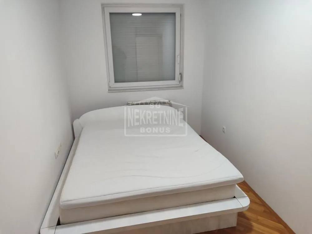 Prodaja, dvosoban stan, 52m², Centar, Subotica