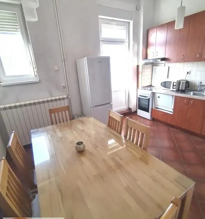 Sale, two bedroom apartment, 62m², Vračar Hram, Vračar Sve Podlokacije