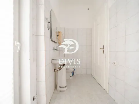 Prodaja, četvorosoban stan, 79m², Topličin venac, Beograd - image 5