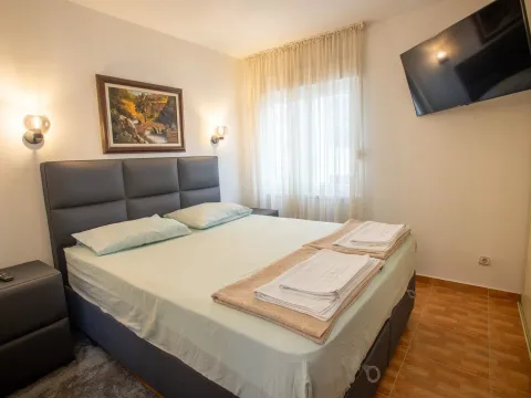 Prodaja, dvosoban stan, 72m², Budva, Crna Gora - image 18