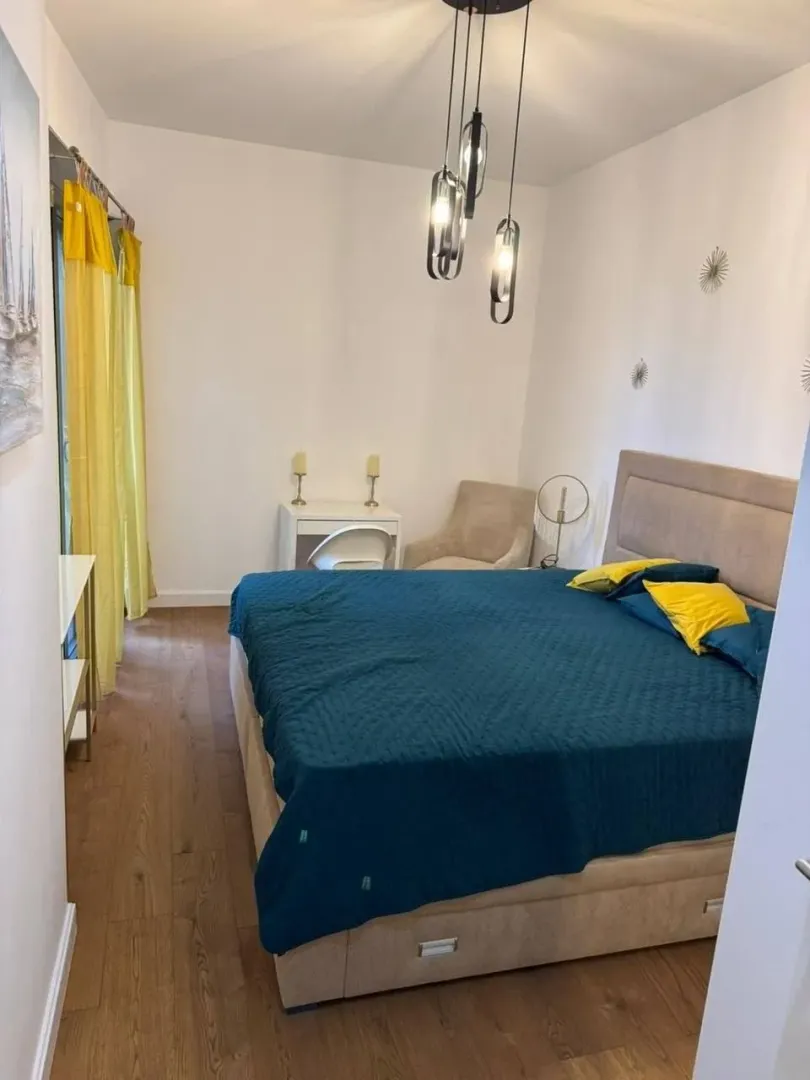 Prodaja, jednosoban stan, 65m², Soho City, Bar