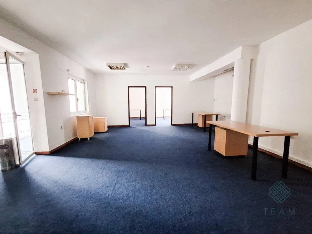 Rent, office space, 1000m², Centar, Podgorica