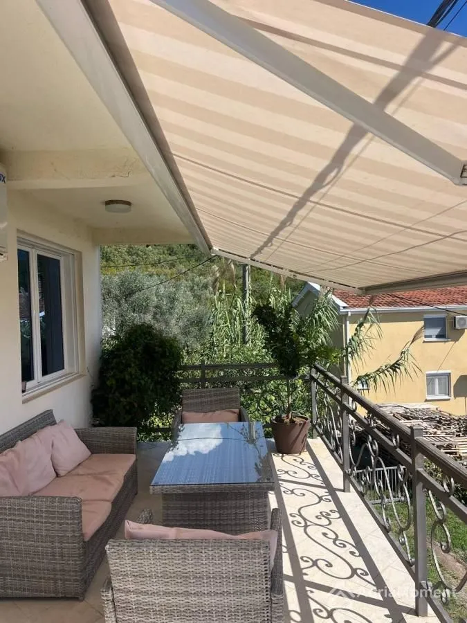 Sale, house, 175m², Šušanj, Bar