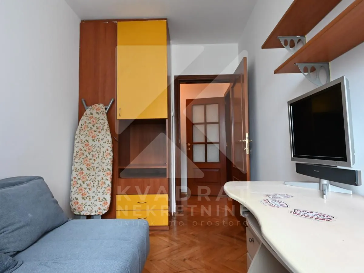 Rent, three bedroom apartment, 86m², Centar, Podgorica