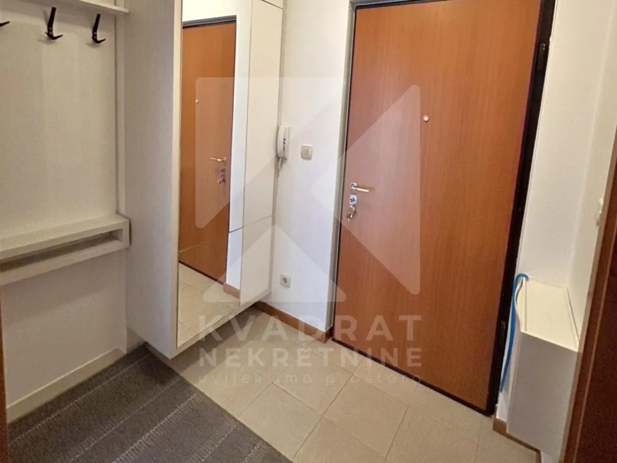 Rent, one bedroom apartment, 50m², Autobuska stanica, Podgorica