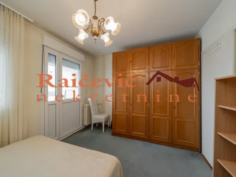 Rent, two bedroom apartment, 64m², Retenzija, Beograd - image 12