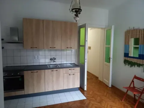 Rent, two bedroom apartment, 60m², Zemun Centar, Zemun Sve Podlokacije - image 4