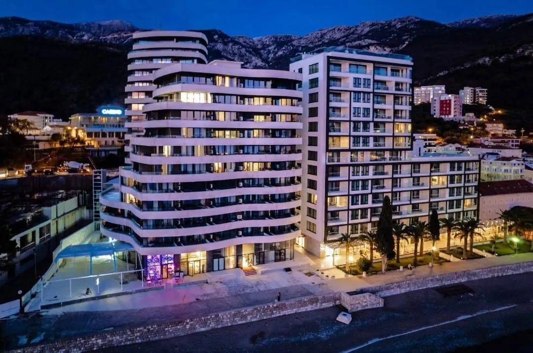 Sale, two bedroom apartment, 75m², Rafailovići, Budva