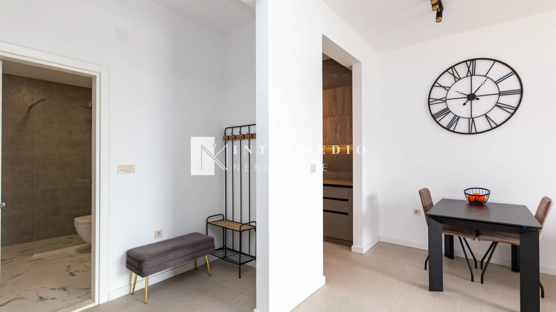 Prodaja, jednosoban stan, 49m², Baošići, Herceg Novi