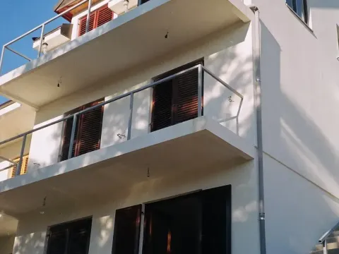 Prodaja, kuća, 151m², Tivat, Crna Gora - image 2