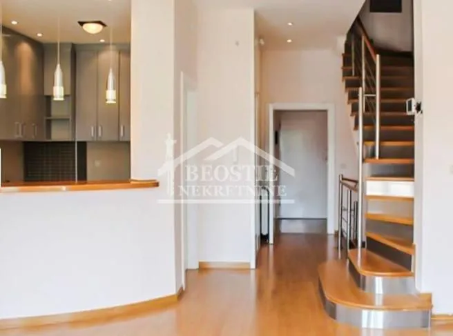 Sale, house, 119m², Savski Venac, Beograd