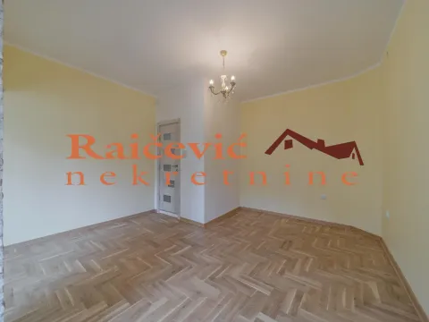 Prodaja, jednosoban stan, 28m², Zvezdara Sve Podlokacije, Beograd - image 8
