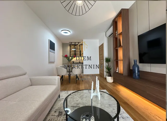 Rent, one bedroom apartment, 46m², Centar, Podgorica
