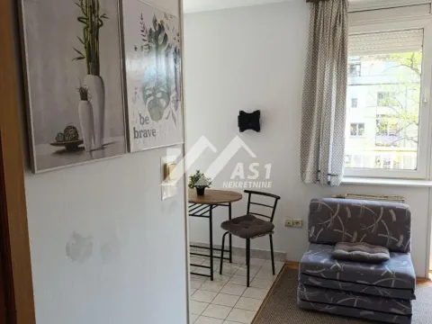 Izdavanje, stan, 24m², Grbavica, Novi Sad Sve Podlokacije - image 2