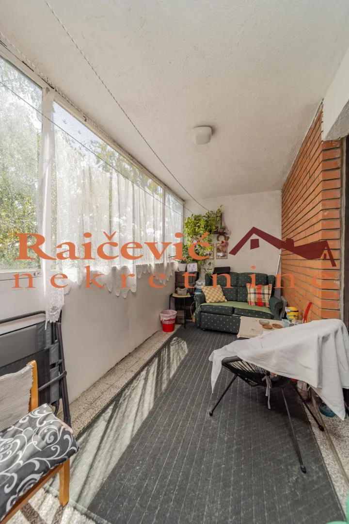 Prodaja, četvorosoban stan, 108m², Rakovica, Beograd
