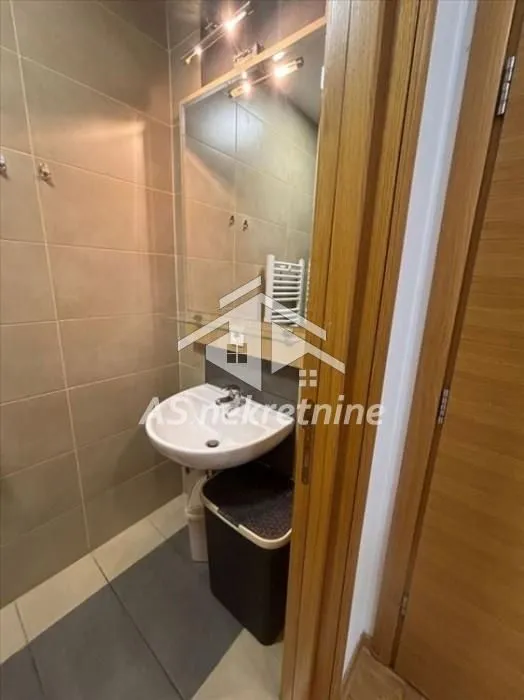 Rent, two bedroom apartment, 40m², Stari Grad, Beograd