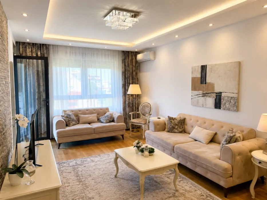 Rent, four bedroom apartment, 95m², Voždovac Sve Podlokacije, Beograd