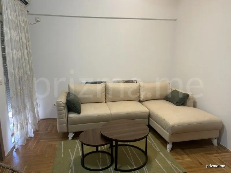 Izdavanje, jednosoban stan, 38m², Zabjelo, Podgorica