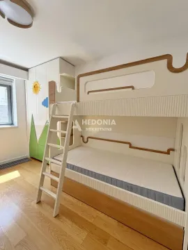 Izdavanje, četvorosoban stan, 117m², Novi Beograd Blok 65, Novi Beograd Sve Podlokacije - image 13