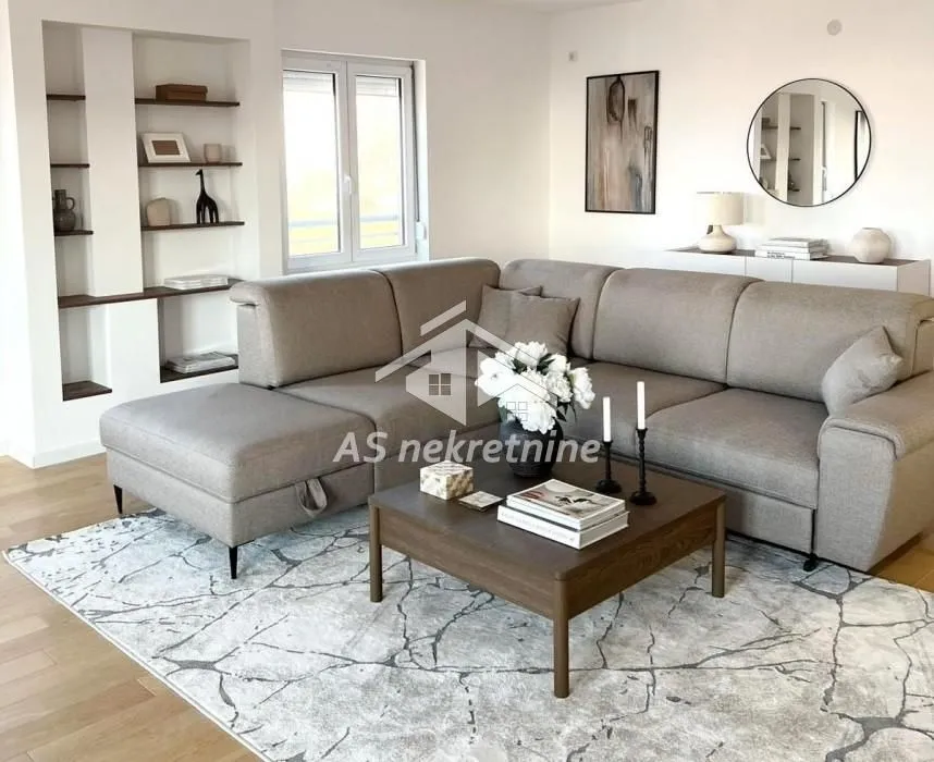 Izdavanje, četvorosoban stan, 148m², Višnjička Banja, Palilula Sve Podlokacije