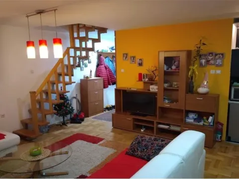 Sale, three bedroom apartment, 80m², Niš, Srbija - image 2