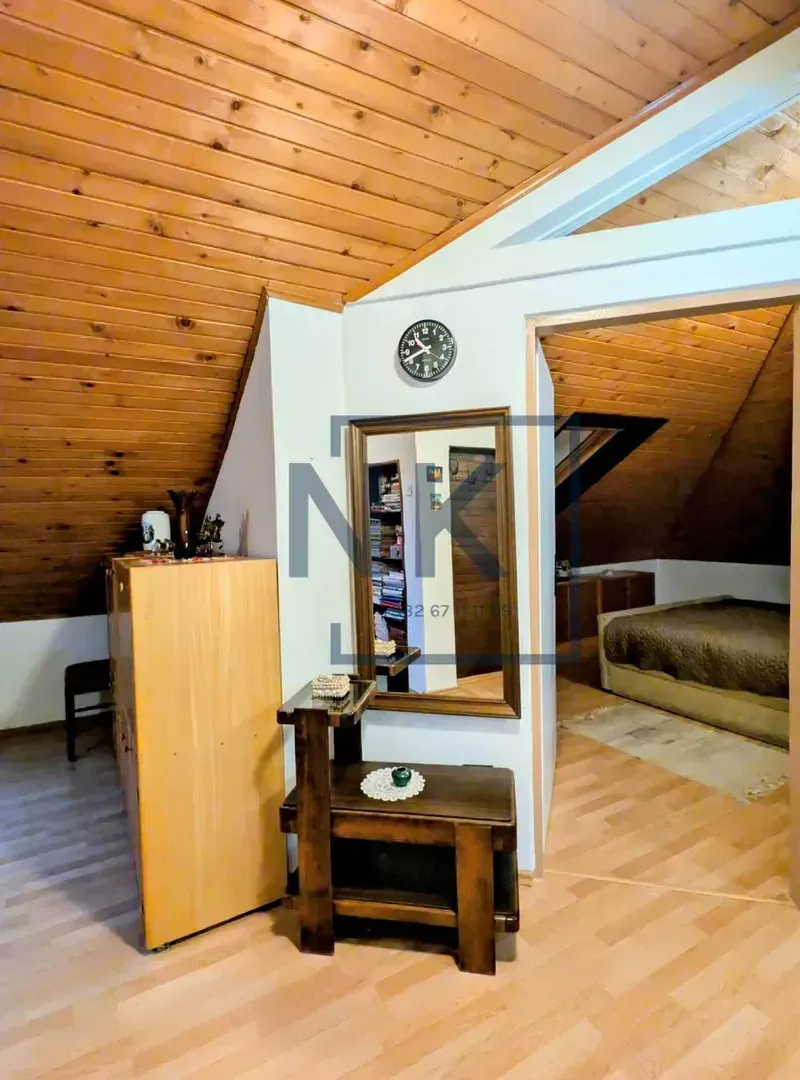 Prodaja, četvorosoban stan, 140m², Centar, Podgorica