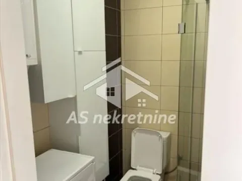 Izdavanje, stan, 84m², Lion, Zvezdara Sve Podlokacije - image 17