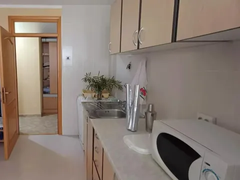 Rent, one bedroom apartment, 58m², Centar, Ulcinj - image 5
