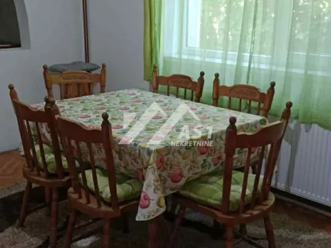 Izdavanje, trosoban stan, 74m², Vidovdansko naselje, Novi Sad Sve Podlokacije - image 2
